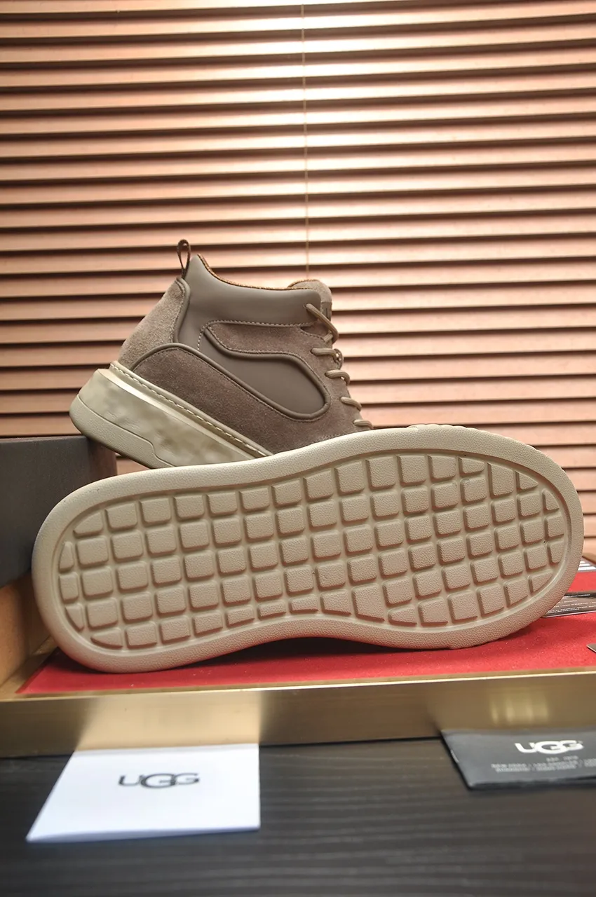 Men's shoes 💰640💶 [UGG] (full wool lining) top-end high-quality fur-in-one warm snow boots from Australia's warm luxury brand men's shoes, UGG-5877 official website synchronized, made of imported cowhide, carefully sewn...Imported rubber foam outsole (comfortable, soft, wear-resistant) The quality is really great...Exquisite workmanship, you can't put it down at first sight, available in sizes 39-44